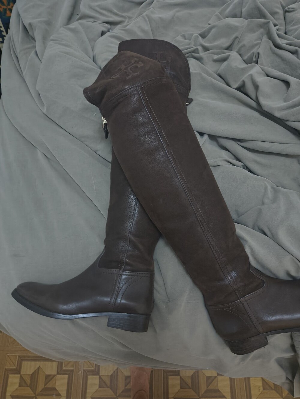 Tory Burch Brown 🤎 Boots Size 6(Ike New)